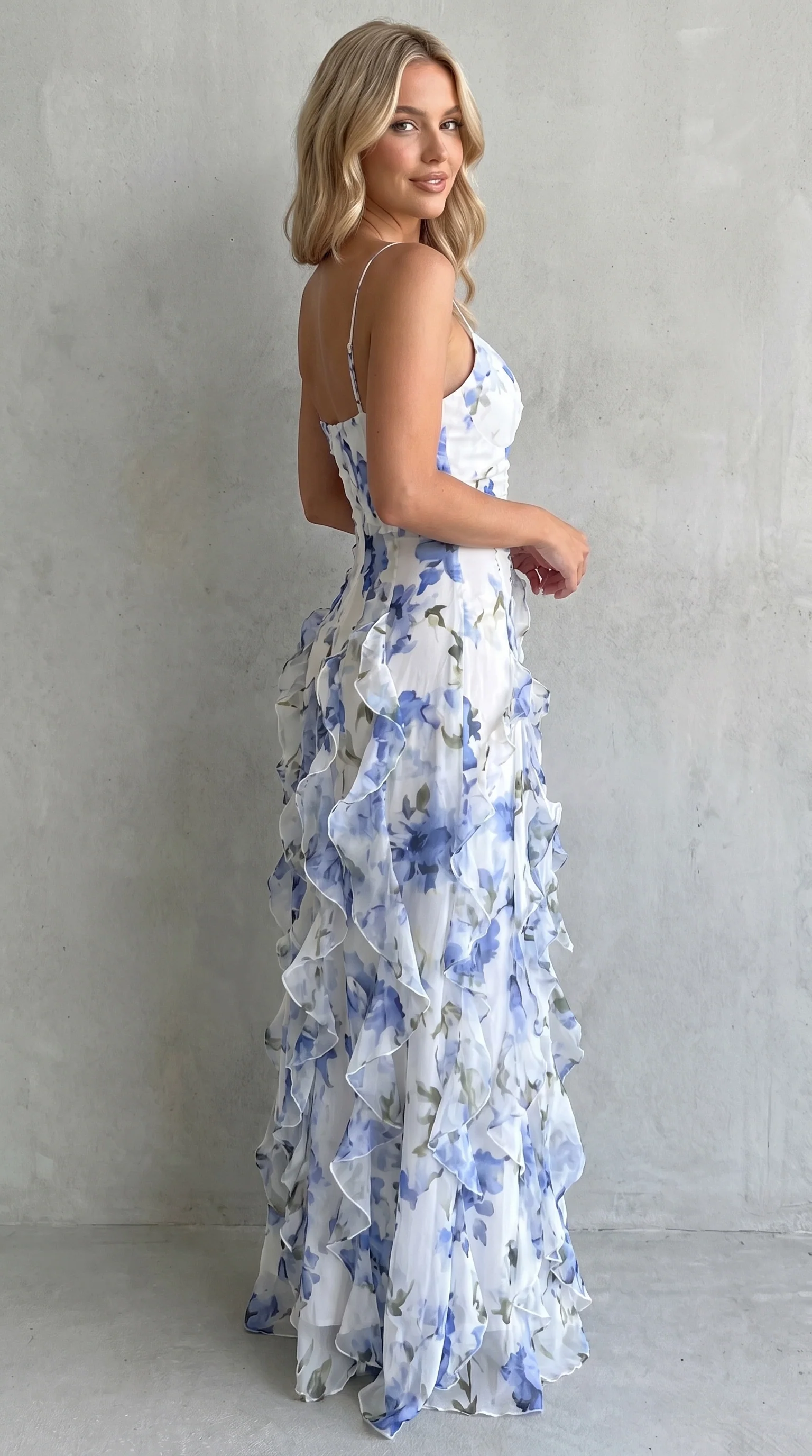 Women's Floral Ruffle Maxi Dress with Open Back for Effortless Romance - Image 5