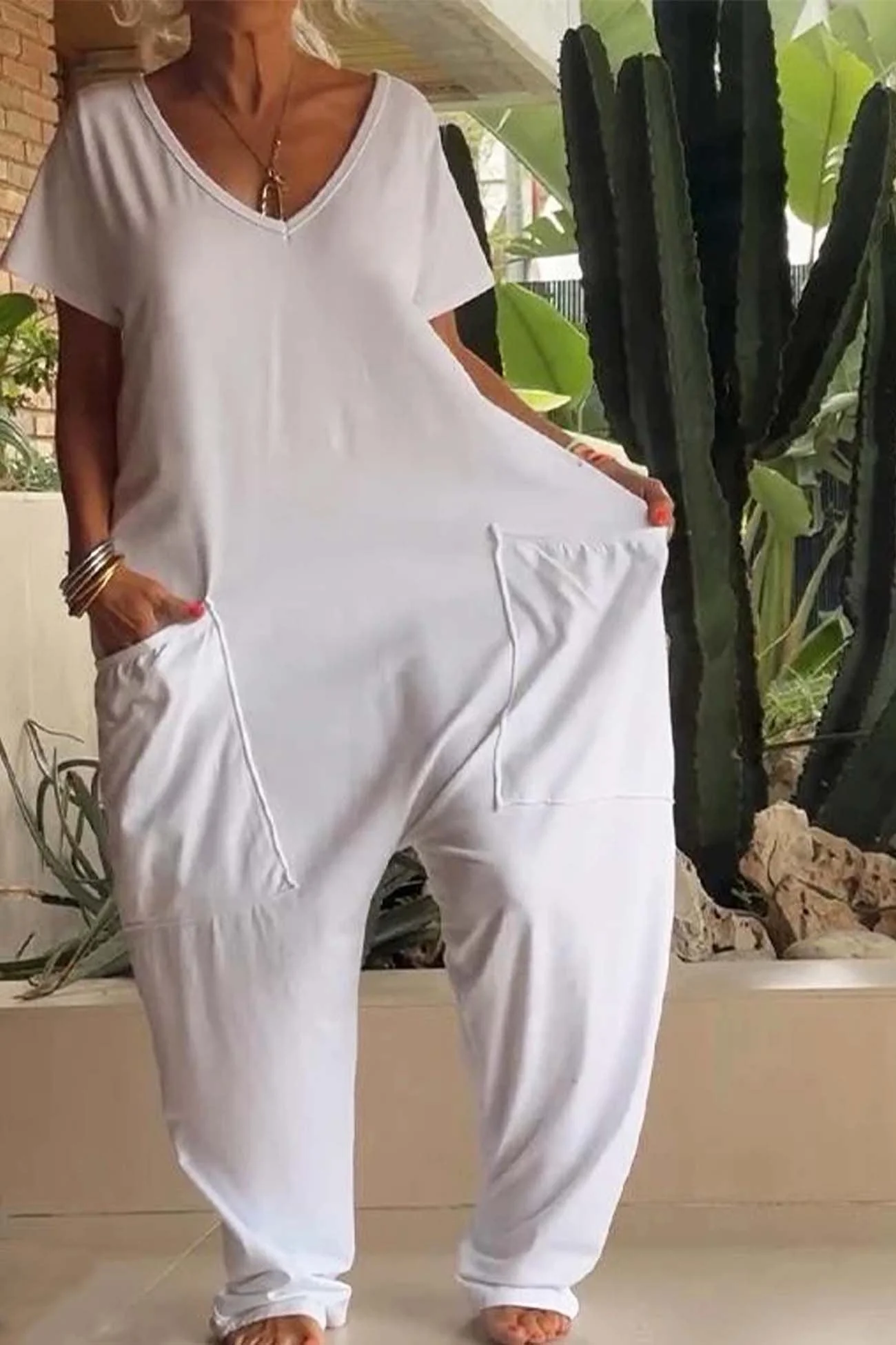 Women's Linen Blend Wide Leg Jumpsuit with V-Neck for Relaxed Comfort - Image 8