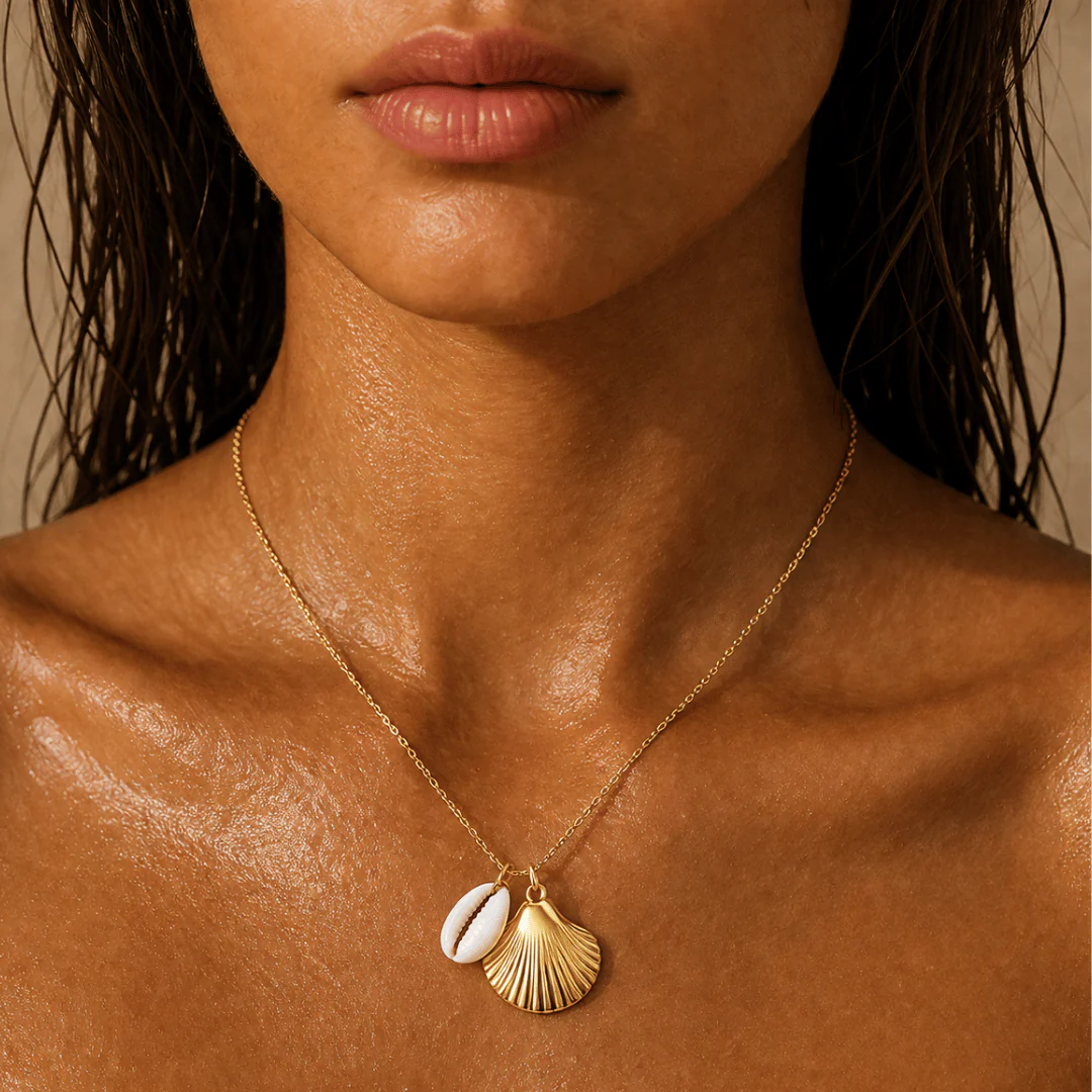 Women's Chain Necklace with Shell Charm - Image 2