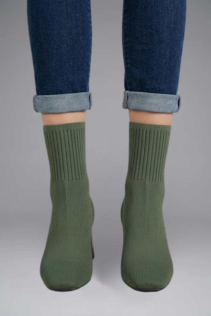 Women's Ankle Boots with Ribbed Stretch Collar for Fall - Image 3