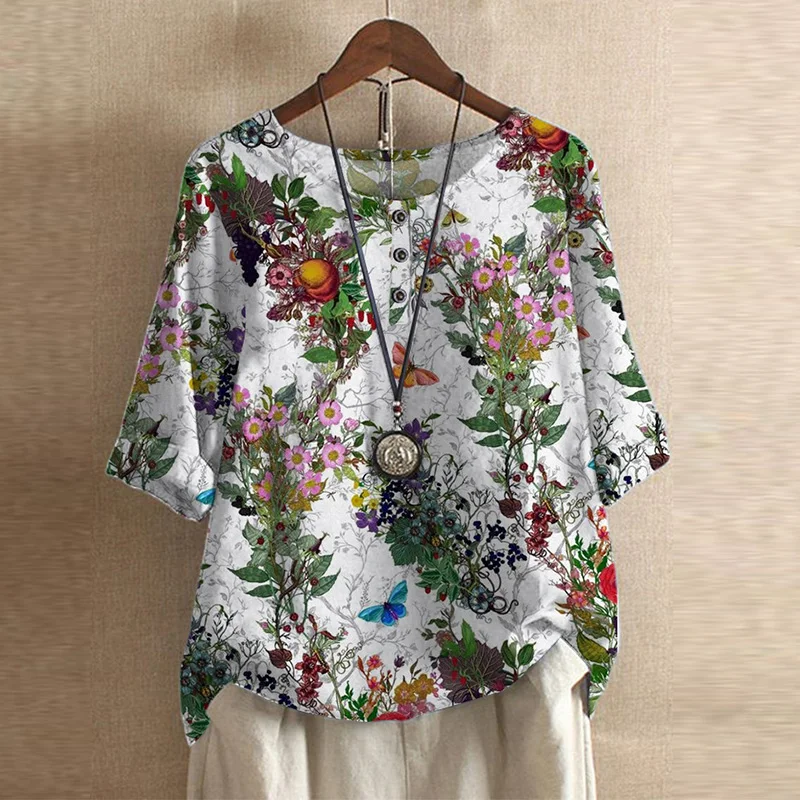 Women’s Blouse with 3/4 Sleeves and Retro Artisanal Floral Print - Image 12