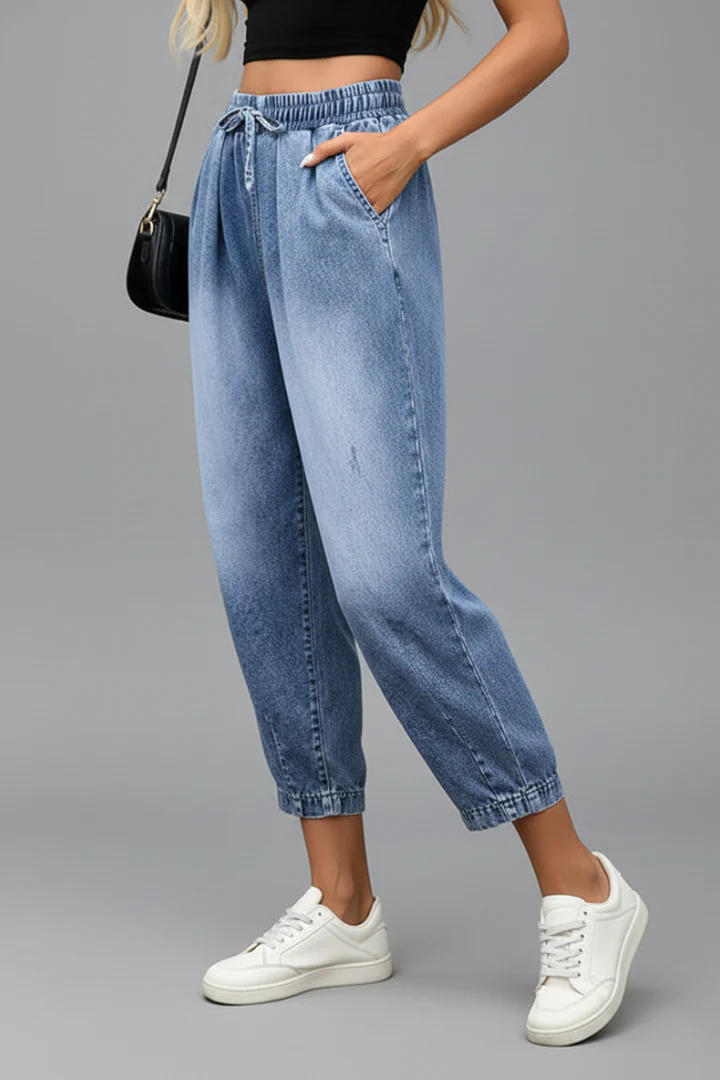 Women’s Cropped Trousers with Drawstring Waist and Pleats - Image 3