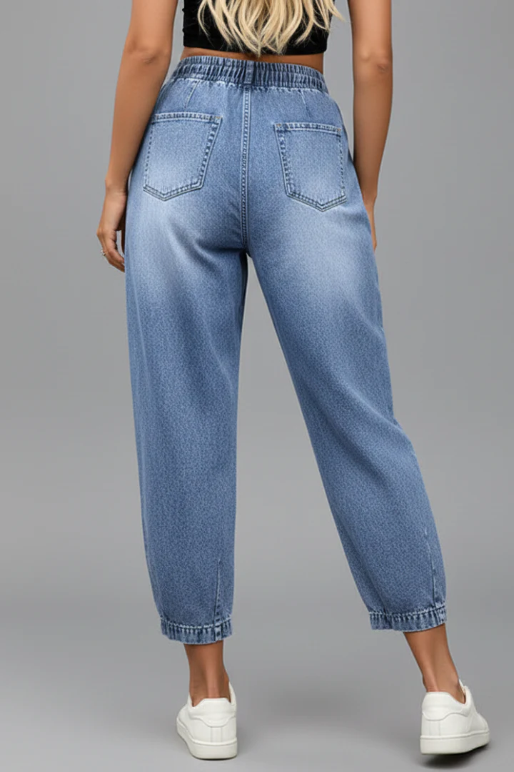 Women’s Cropped Trousers with Drawstring Waist and Pleats - Image 4