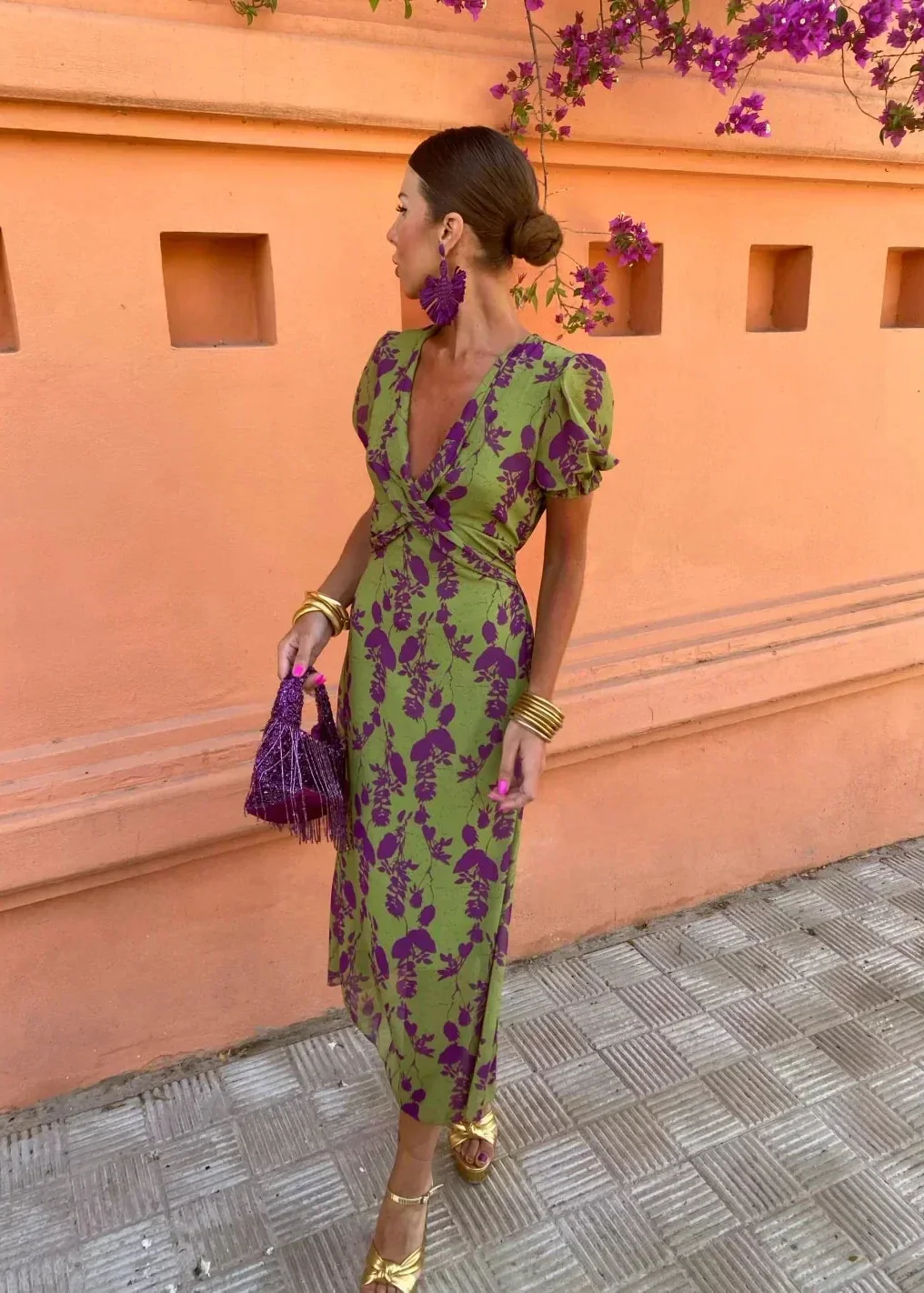 Women's Floral Midi Dress with Wrap V-Neckline and Puff Sleeves - Image 2