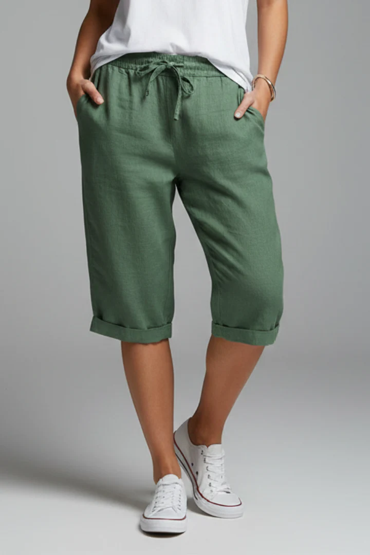 Women’s Knee-Length Trousers with High-Waisted Fit and Straight Legs - Image 8