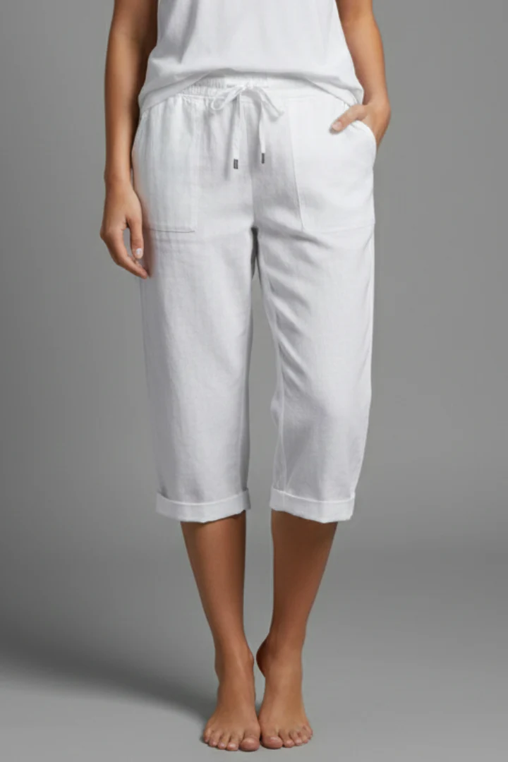 Women’s Knee-Length Trousers with High-Waisted Fit and Straight Legs - Image 9