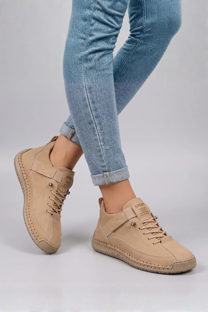Women's Leather Trainers with Lace-Up Front for All-Day - Image 11