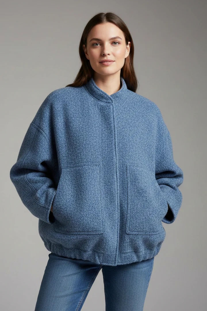 Women’s Oversized Jacket with Ribbed Collar and Zip Closure - Image 5