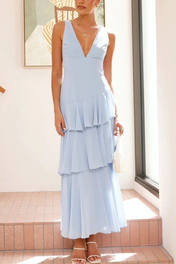 Women’s Sleeveless Maxi Dress with Tiered Skirt and Deep V-Neckline - Image 5