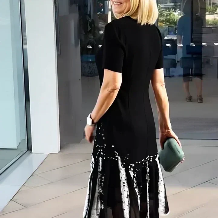 Women’s T-Shirt Dress with Abstract Graphic Print and Short Sleeve Shift Fit - Image 9