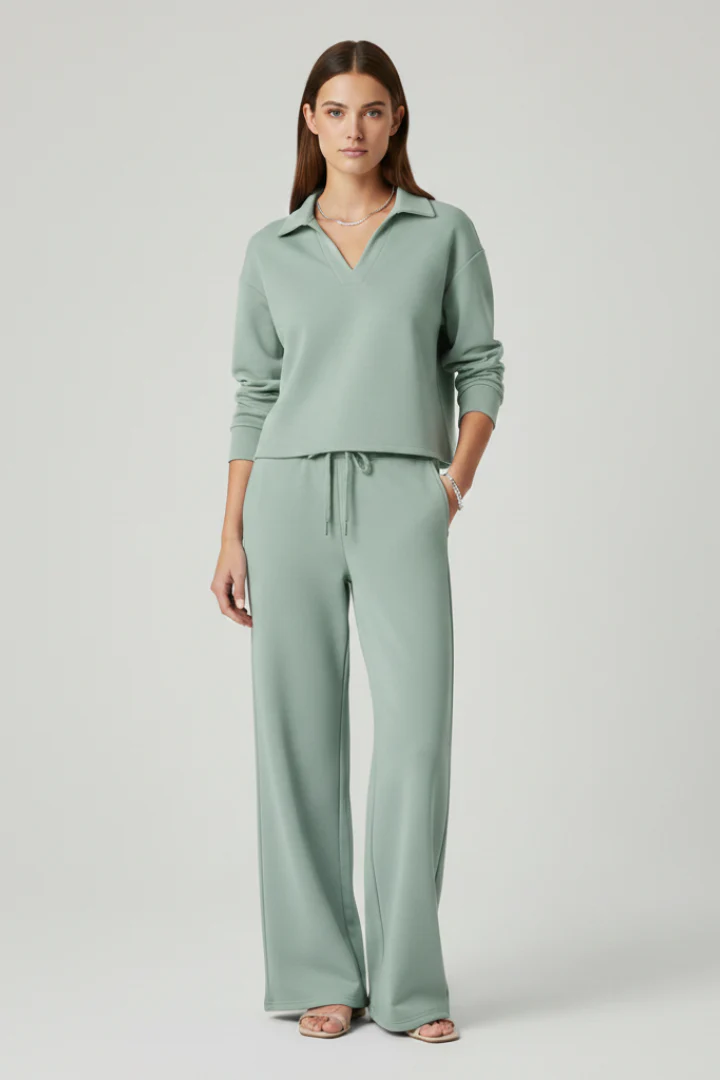 Women’s Two-Piece Set with V-Neck Top and Wide-Leg Pants - Image 6