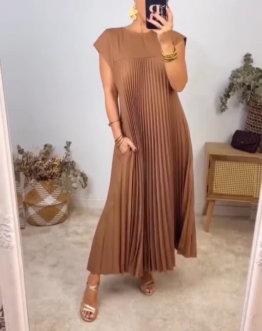 Women's Pleated Maxi Dress with Extended Cap Sleeves and Relaxed Empire Waist - Image 13